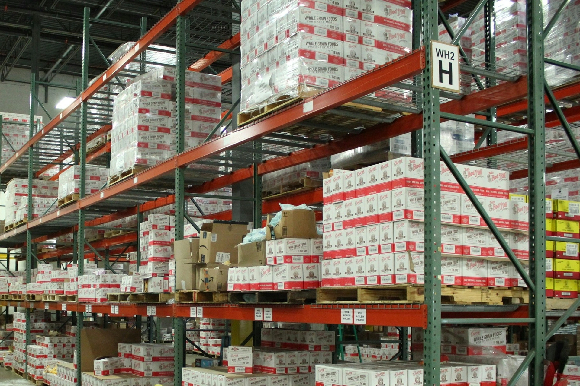 Logistics & Vendor Management Service Logistics & Vendor Management Service